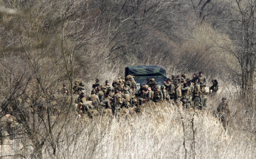 U.S. soldiers arrive on April 8 for training near the Demilitarized Zone separating North Korea from South Korea in Paju, north of Seoul. PHOTO: CNS/Lee Jae-Won, Reuters 