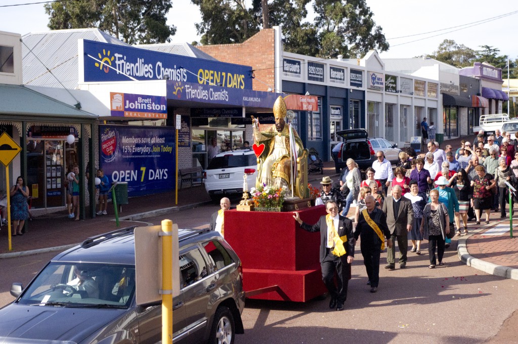 People stopped in amazement as the annual San Leone (St Leo) procession passed through the streets of Kalamunda. PHOTOS: MATTHEW BIDDLE