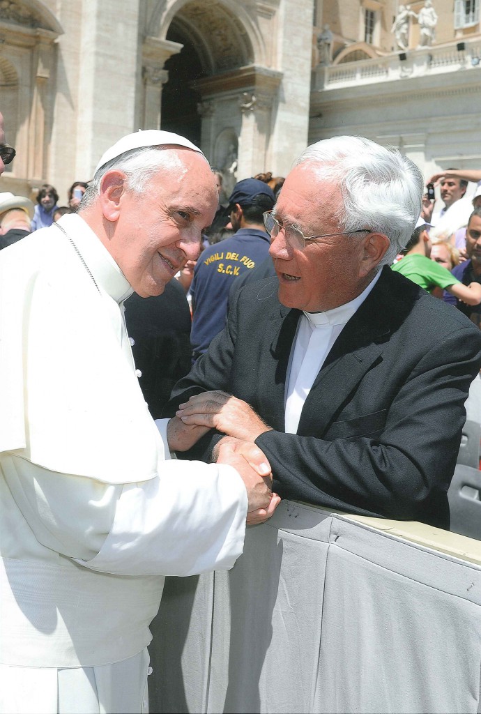 Perth’s Cathedral Dean Mgr Michael Keating got up close and personal with Pope Francis when attending a papal audience in Rome last month. PHOTO: COURTESY MGR MICHAEL KEATING