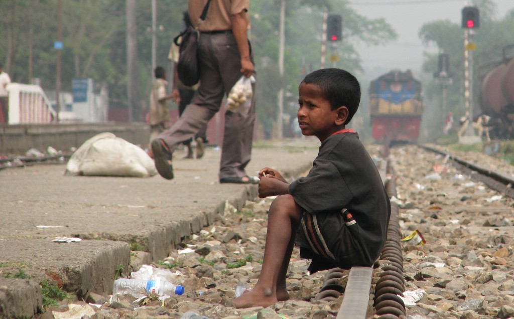 Street_Child,_Srimangal_Railway_Station