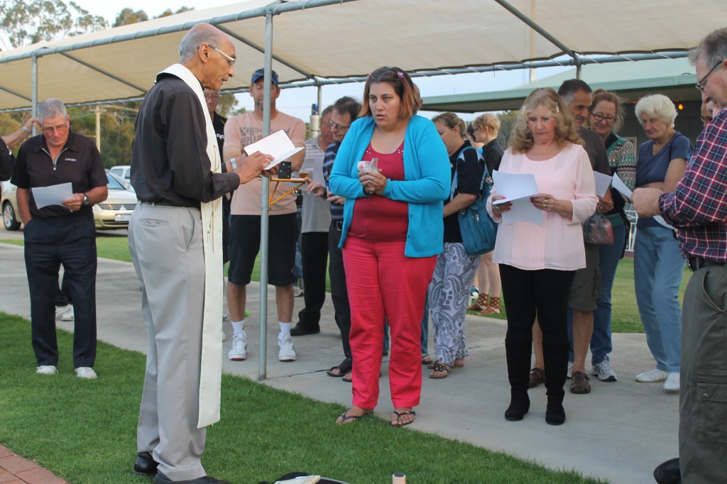 A total of 48 parishioners together with friends and family, gathered at the Bowling Club in the spirit of communion and companionship in what rapidly became an evening of entertainment and friendly exchange.