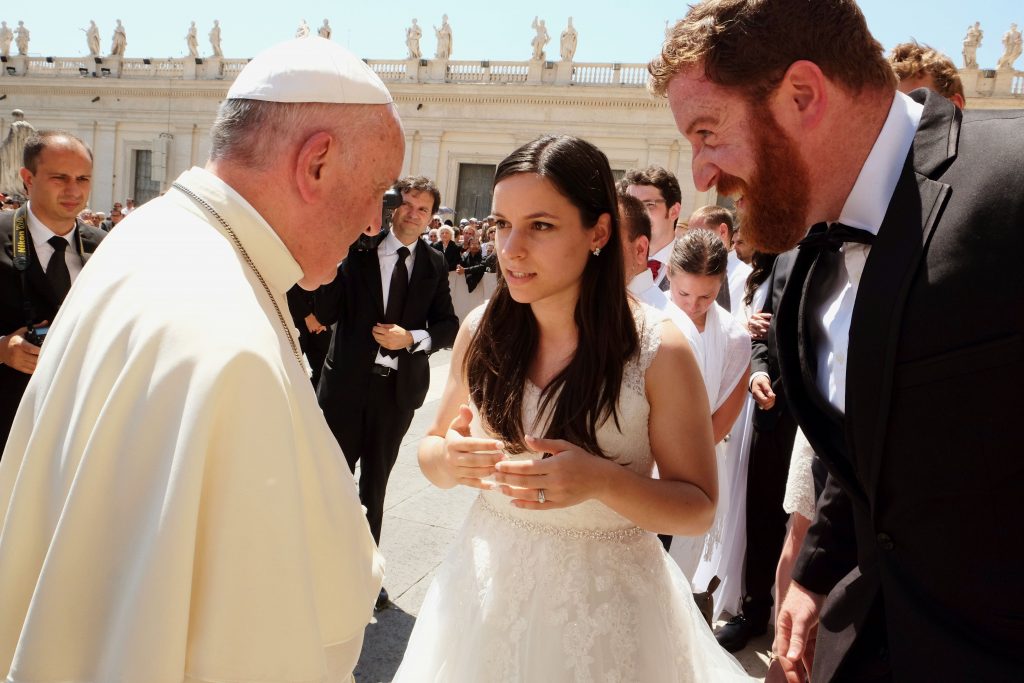 Campus Ministry Manager at the University of Notre Dame Fremantle, Tom Gourlay, and his wife Elizabeth meet Pope Francis during their honeymoon. Photo: Supplied