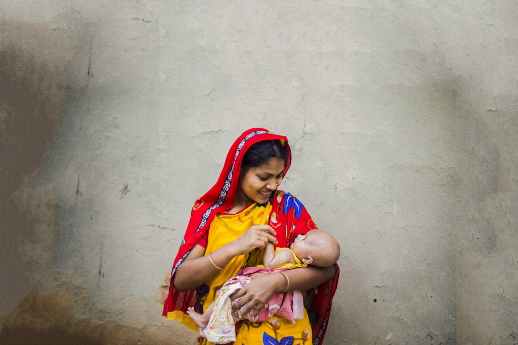 Salma and her baby Samiul. Photo: Ashish Peter Gomes/Caritas Australia.