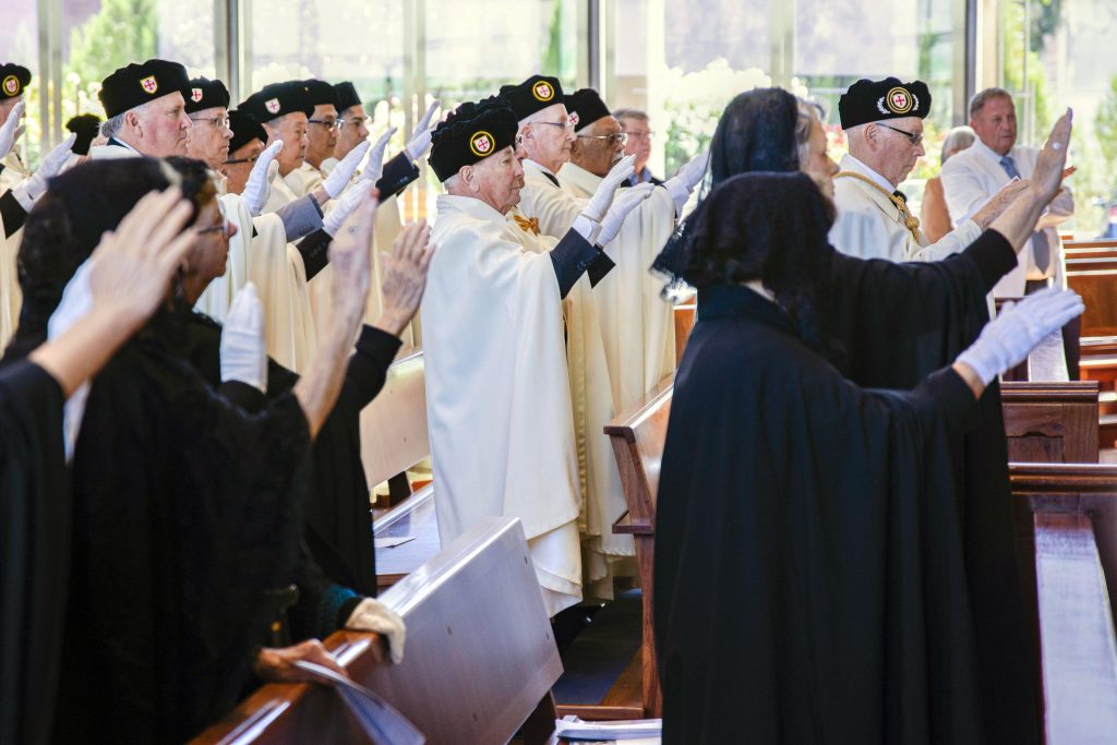 The Dames and Knights of the Holy Sepulchre of Jerusalem pray for their new Lieutenant. Photo: Eric Martin.